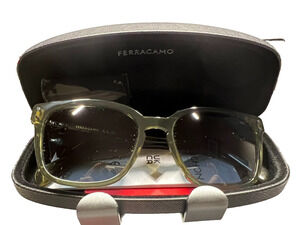 Authentic Ferragamo SF1040S 320 Sunglasses Olive Green Gancini Made Italy